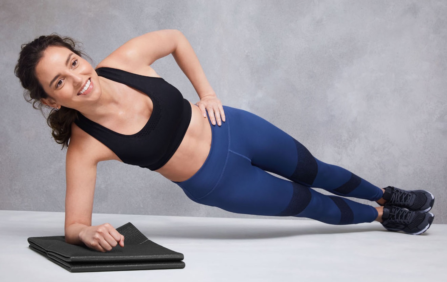 Składana mata fitness crivit idealna do jogi