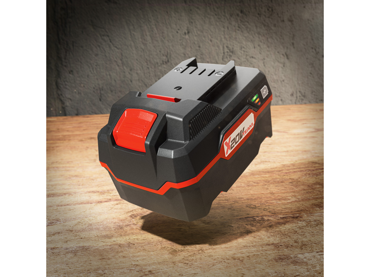 Sobotnie promocje 4.02 w Lidlu - te urządzenia kupisz taniej Akumulator 4 Ah marki Parkside