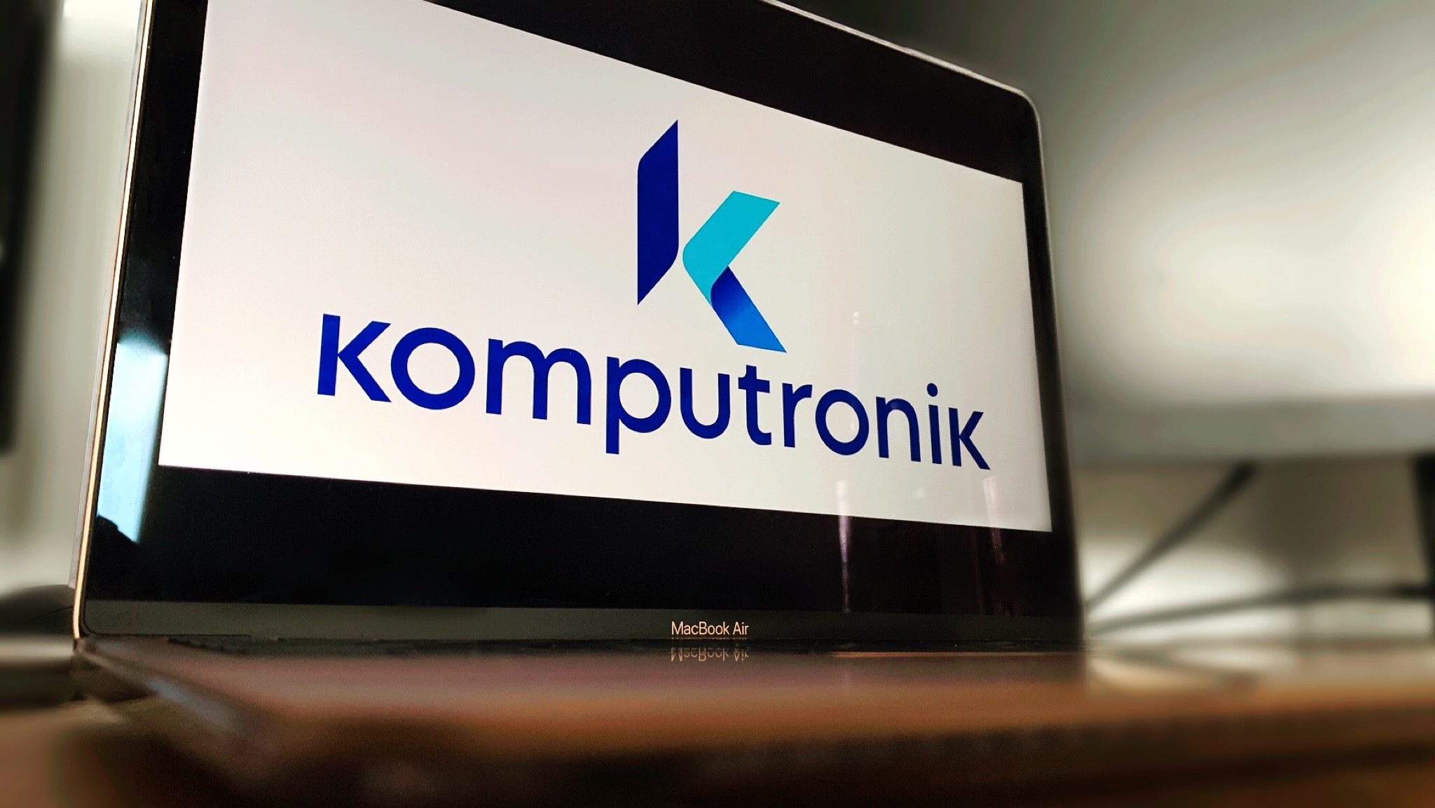 komputronik promocja laptop macbook air