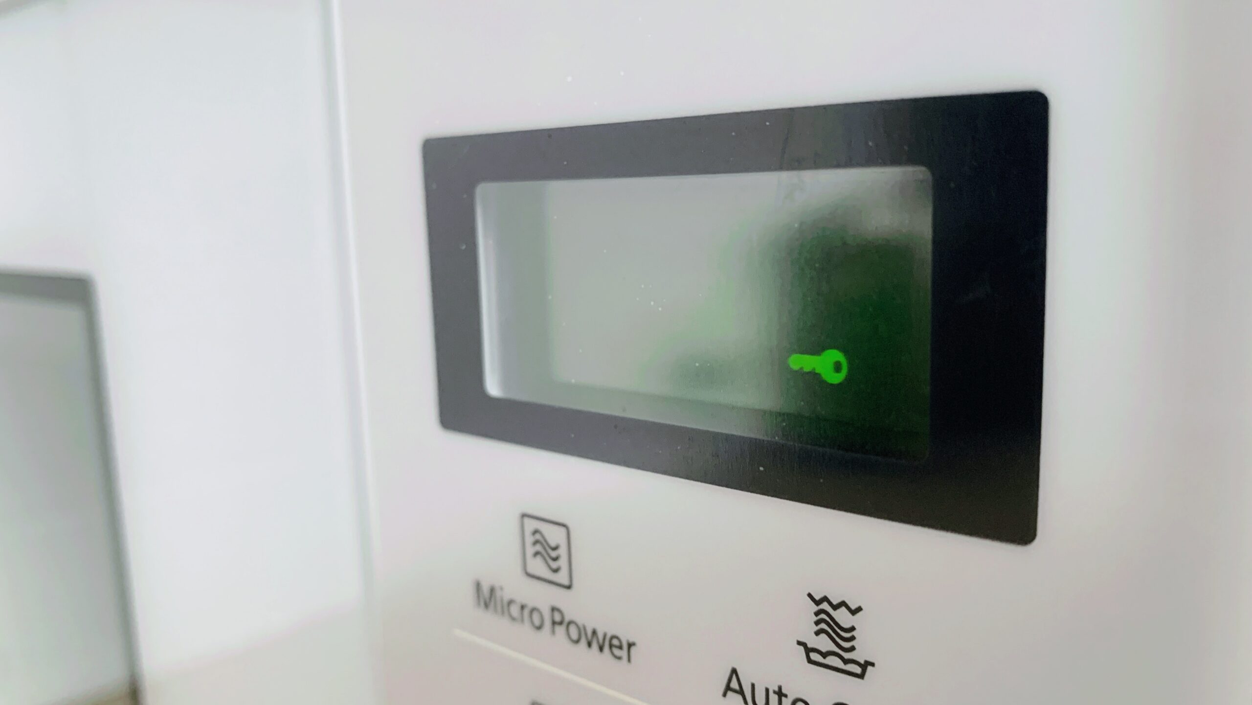 Kuchenka mikrofalowa Panasonic NN-GD34HW Fot. Magda Pilarczyk